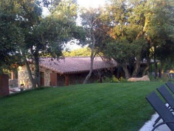 agriturismo met zwembad sardinie - agriturismo la quercia in arbus (5).jpg